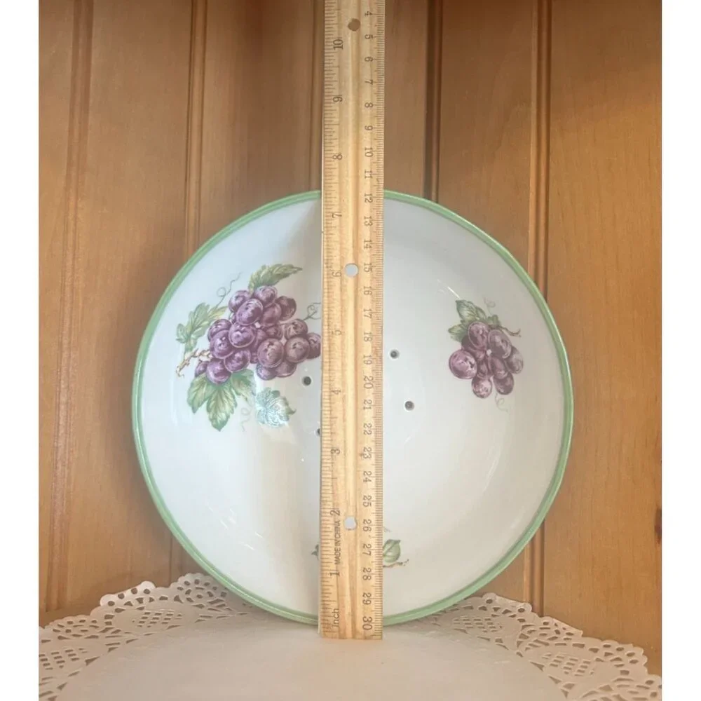 Antique Porcelain Ceramic Footed Berry Bowl Floral Grape Pattern Czechoslovakia - Picture 2 of 5
